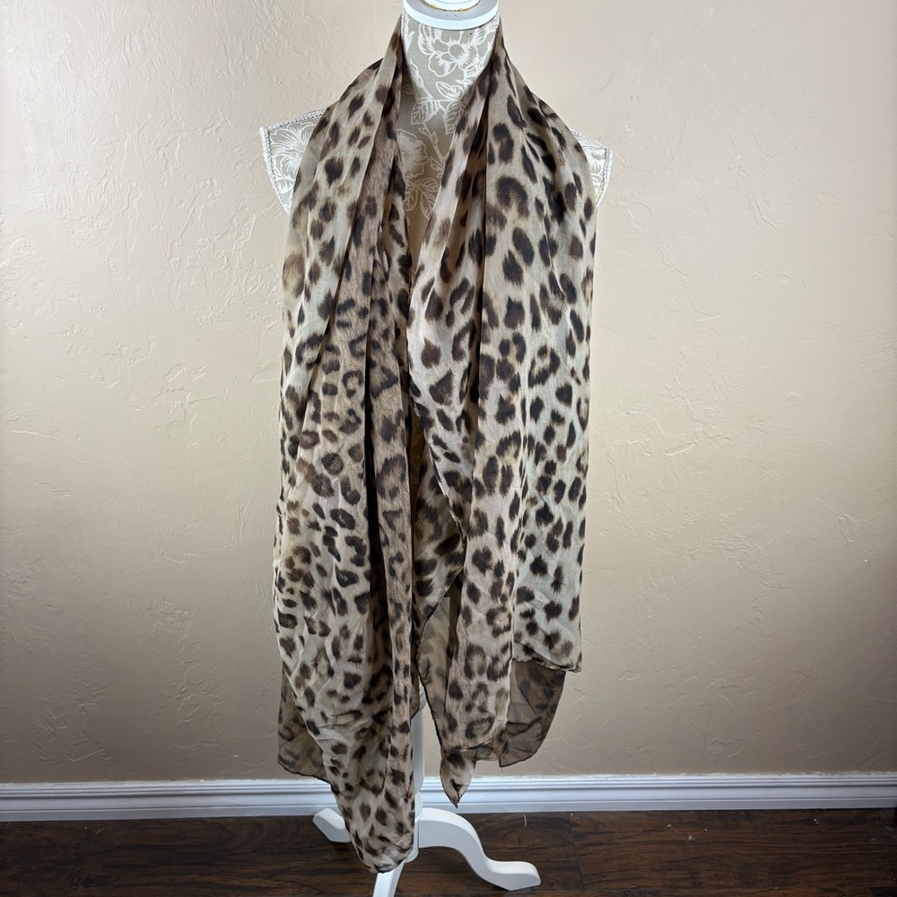 NWT Chico's Neutral Animal Print Cheetah Leopard Scarf Sheer Large